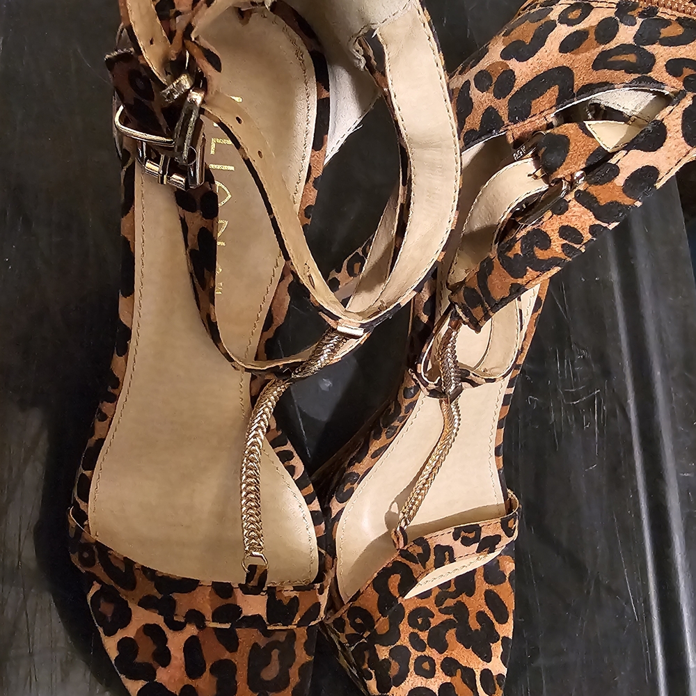 Leopard Print Ankle Strap Stiletto Heels 6-in